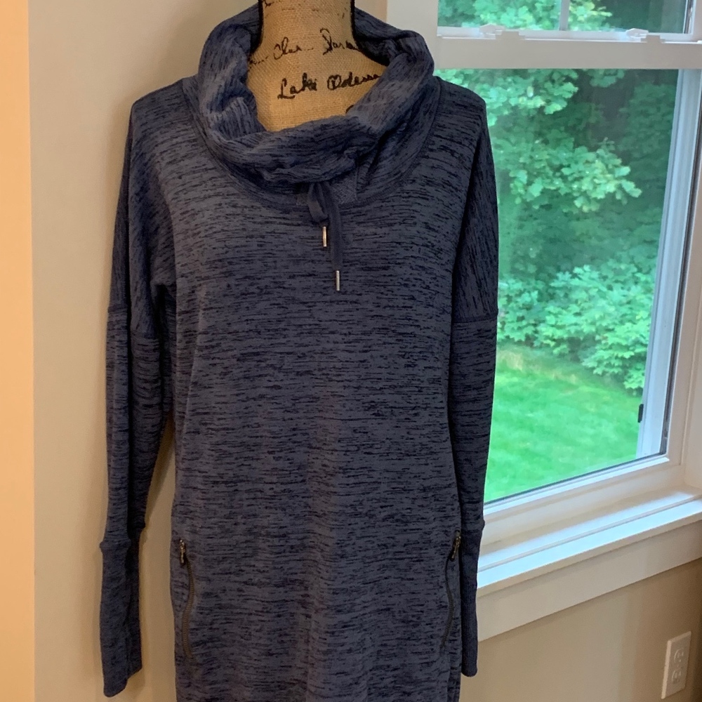 Athleta sweatshirt dress